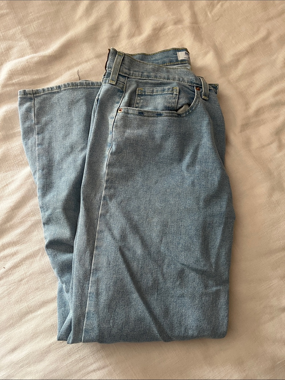 Denizen from Levi's Light Blue Straight Leg Jeans size 10 W30